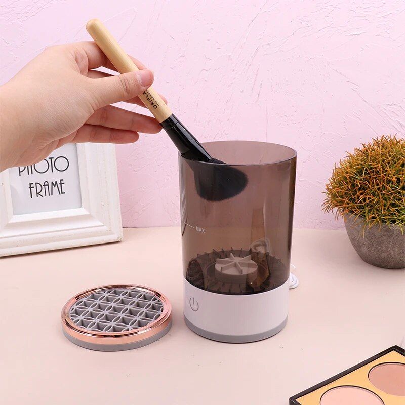 Rechargeable Electric Makeup Brush Cleaner & Quick Dry Tool